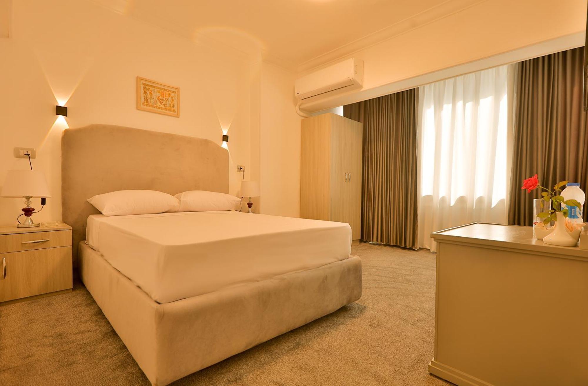 Aura Inn Hotel Cairo Giza Exterior photo